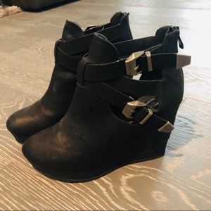 Black wedge booties